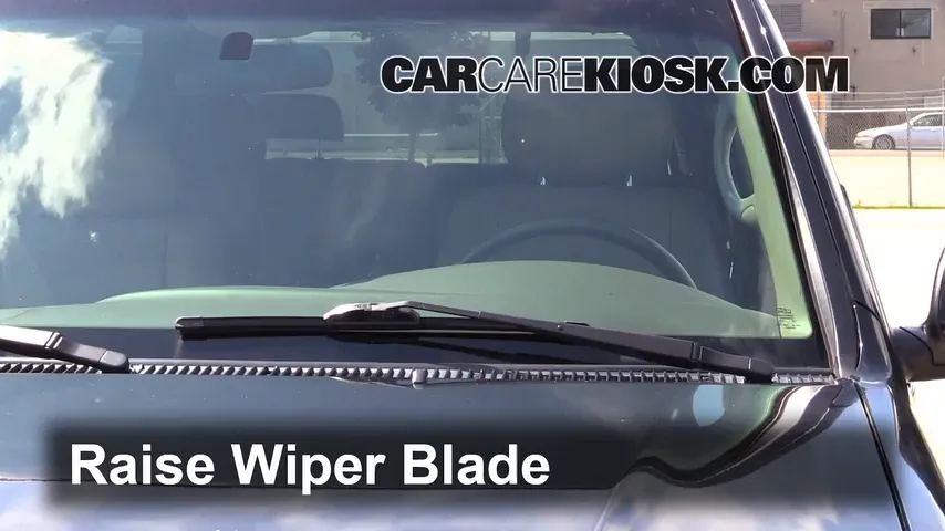 2002 Toyota Sequoia SR5 4.7L V8 Windshield Wiper Blade (Front) Replace Wiper Blades